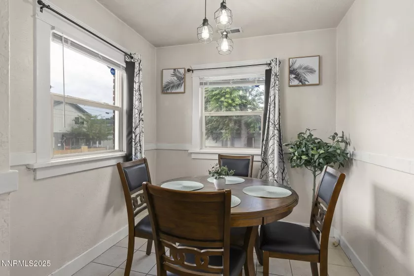 516 Ryland, Reno, Nevada 89502, ,Residential Income,Residential,Ryland,250053841