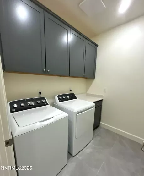 6786 Lunar Orbit, Sparks, Nevada 89436, 4 Bedrooms Bedrooms, ,3 BathroomsBathrooms,Residential Lease,Manufactured,Lunar Orbit,250053843