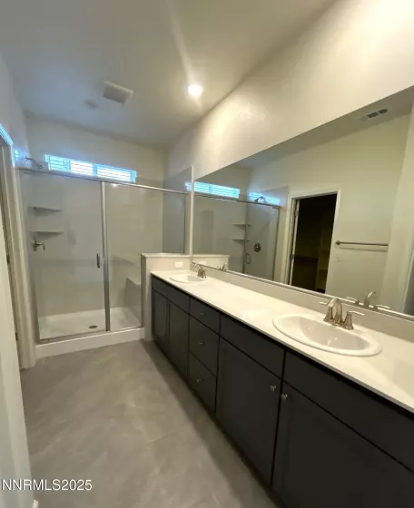6786 Lunar Orbit, Sparks, Nevada 89436, 4 Bedrooms Bedrooms, ,3 BathroomsBathrooms,Residential Lease,Manufactured,Lunar Orbit,250053843