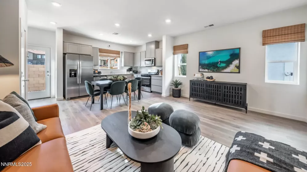 837 Orchard Rock, Reno, Nevada 89506, 3 Bedrooms Bedrooms, ,3 BathroomsBathrooms,Residential,Residential,Orchard Rock,250053848