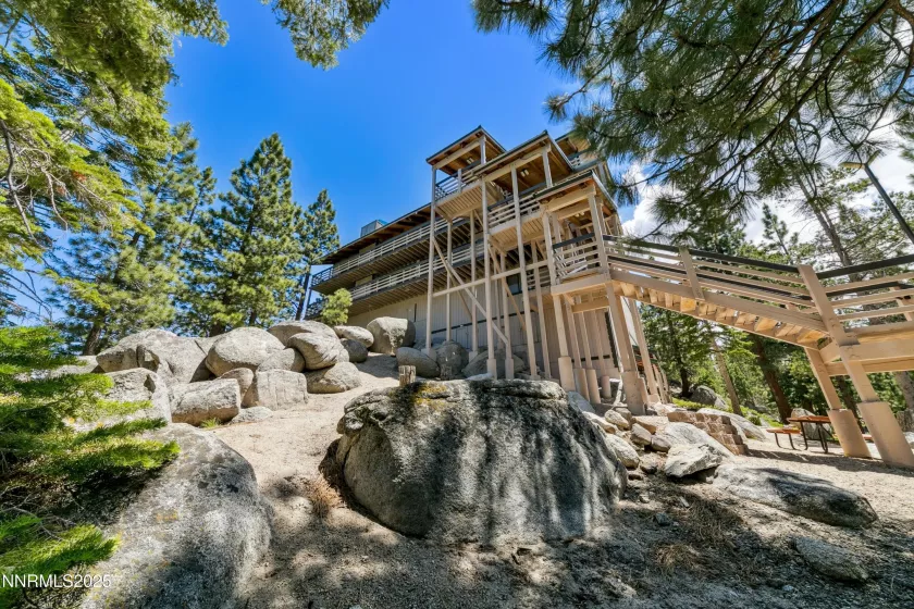 305 Galaxy, Stateline, Nevada 89449, 3 Bedrooms Bedrooms, ,2 BathroomsBathrooms,Residential,Residential,Galaxy,250053847