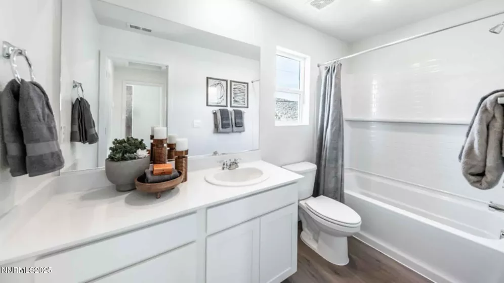 806 Orchard Rock, Reno, Nevada 89506, 3 Bedrooms Bedrooms, ,3 BathroomsBathrooms,Residential,Residential,Orchard Rock,250053850