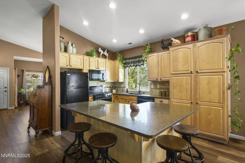 1550 Istrice, Sparks, Nevada 89436, 3 Bedrooms Bedrooms, ,3 BathroomsBathrooms,Residential,Residential,Istrice,250053852