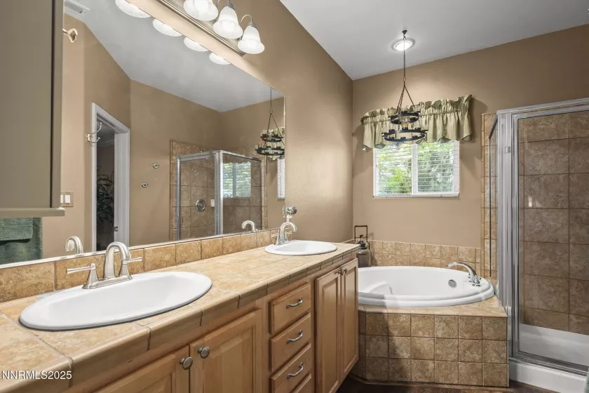 1550 Istrice, Sparks, Nevada 89436, 3 Bedrooms Bedrooms, ,3 BathroomsBathrooms,Residential,Residential,Istrice,250053852