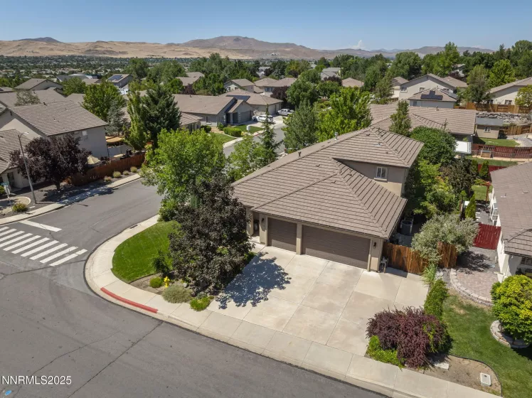 1550 Istrice, Sparks, Nevada 89436, 3 Bedrooms Bedrooms, ,3 BathroomsBathrooms,Residential,Residential,Istrice,250053852