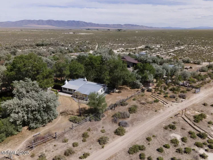 8250 Llama, Winnemucca, Nevada 89445, 2 Bedrooms Bedrooms, ,2 BathroomsBathrooms,Residential,Residential,Llama,250053858
