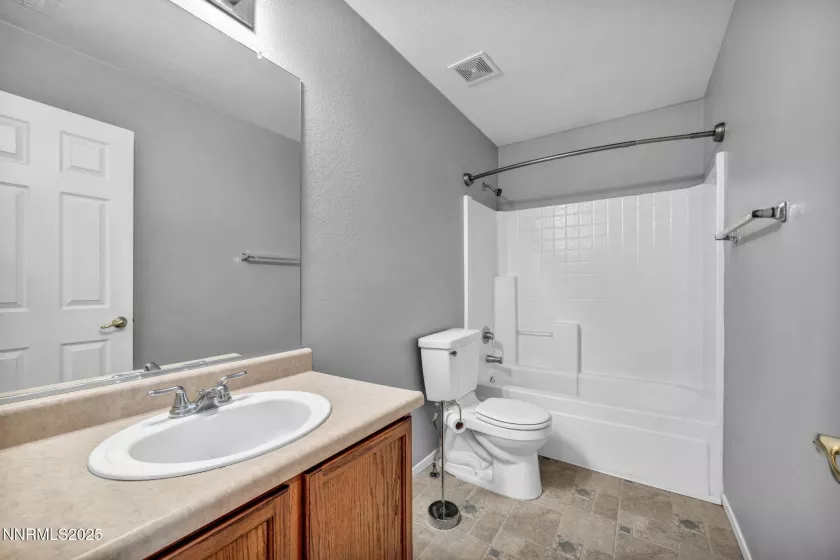 7644 Corso, Reno, Nevada 89506, 5 Bedrooms Bedrooms, ,3 BathroomsBathrooms,Residential,Residential,Corso,250053859