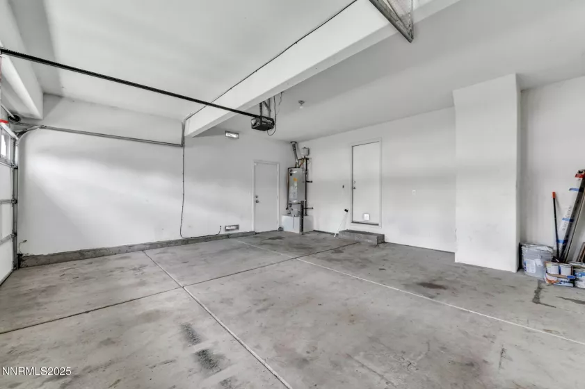 7644 Corso, Reno, Nevada 89506, 5 Bedrooms Bedrooms, ,3 BathroomsBathrooms,Residential,Residential,Corso,250053859