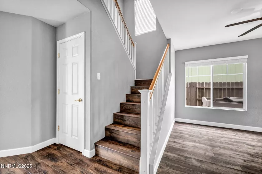 7644 Corso, Reno, Nevada 89506, 5 Bedrooms Bedrooms, ,3 BathroomsBathrooms,Residential,Residential,Corso,250053859