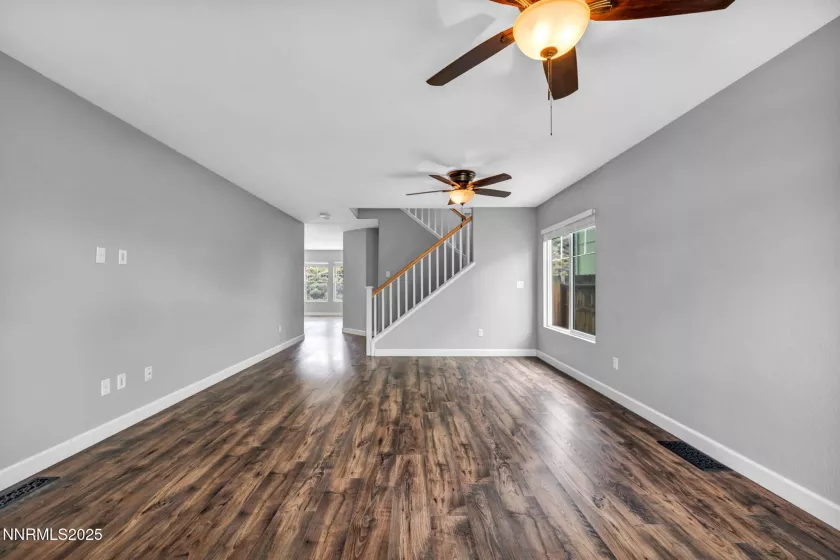 7644 Corso, Reno, Nevada 89506, 5 Bedrooms Bedrooms, ,3 BathroomsBathrooms,Residential,Residential,Corso,250053859