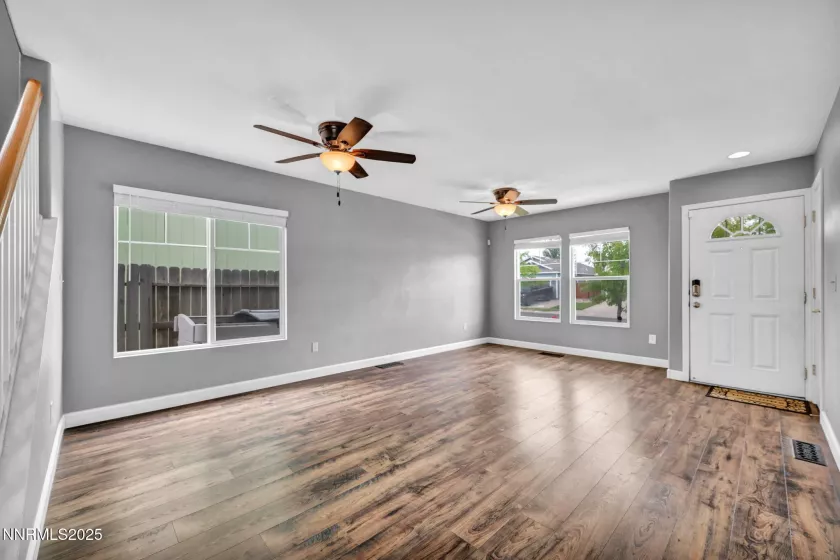7644 Corso, Reno, Nevada 89506, 5 Bedrooms Bedrooms, ,3 BathroomsBathrooms,Residential,Residential,Corso,250053859