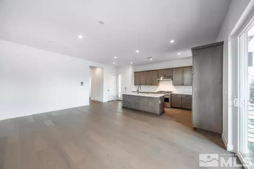 1533 Golf Club, Reno, Nevada 89519, 3 Bedrooms Bedrooms, ,4 BathroomsBathrooms,Residential,Residential,Golf Club,250053860