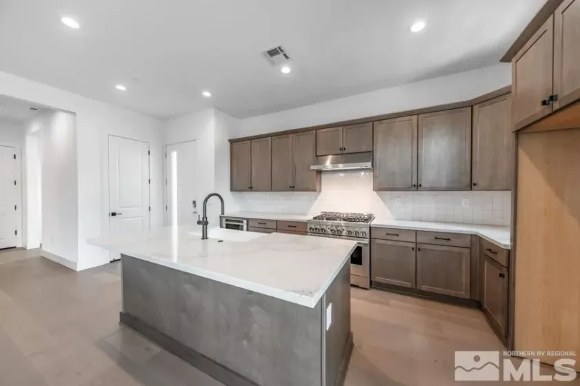1533 Golf Club, Reno, Nevada 89519, 3 Bedrooms Bedrooms, ,4 BathroomsBathrooms,Residential,Residential,Golf Club,250053860