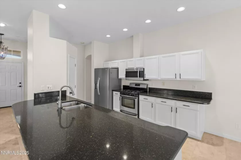 7809 Cangrejo, Sparks, Nevada 89436, 3 Bedrooms Bedrooms, ,2 BathroomsBathrooms,Residential,Residential,Cangrejo,250053861