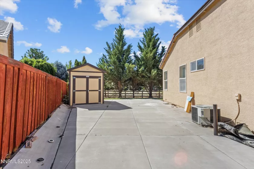 7809 Cangrejo, Sparks, Nevada 89436, 3 Bedrooms Bedrooms, ,2 BathroomsBathrooms,Residential,Residential,Cangrejo,250053861