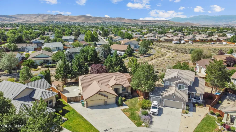 7809 Cangrejo, Sparks, Nevada 89436, 3 Bedrooms Bedrooms, ,2 BathroomsBathrooms,Residential,Residential,Cangrejo,250053861