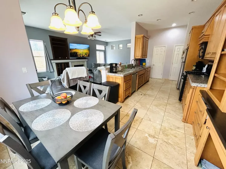 306 Valley Vista, Dayton, Nevada 89403, 4 Bedrooms Bedrooms, ,2 BathroomsBathrooms,Residential,Residential,Valley Vista,250053862