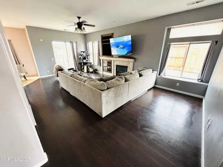 306 Valley Vista, Dayton, Nevada 89403, 4 Bedrooms Bedrooms, ,2 BathroomsBathrooms,Residential,Residential,Valley Vista,250053862