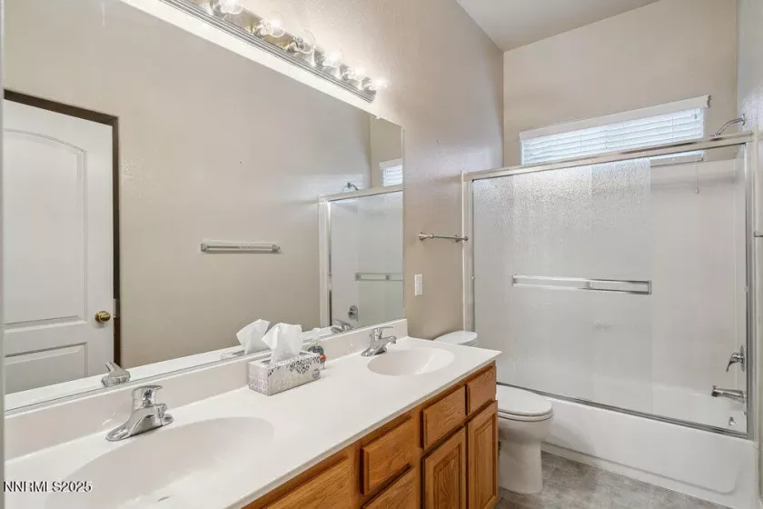 2170 Heatherwood, Reno, Nevada 89523, 3 Bedrooms Bedrooms, ,2 BathroomsBathrooms,Residential,Residential,Heatherwood,250053863