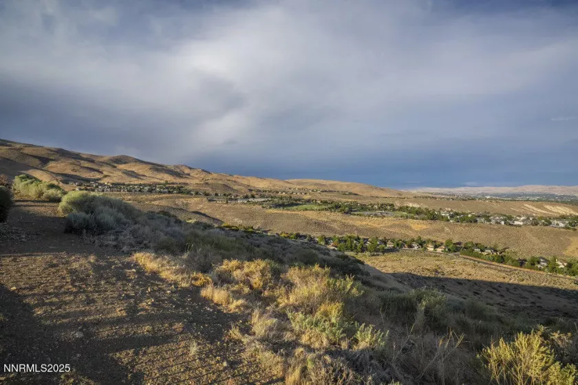 2170 Heatherwood, Reno, Nevada 89523, 3 Bedrooms Bedrooms, ,2 BathroomsBathrooms,Residential,Residential,Heatherwood,250053863