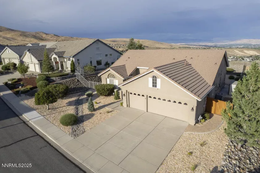 2170 Heatherwood, Reno, Nevada 89523, 3 Bedrooms Bedrooms, ,2 BathroomsBathrooms,Residential,Residential,Heatherwood,250053863