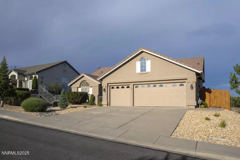 2170 Heatherwood, Reno, Nevada 89523, 3 Bedrooms Bedrooms, ,2 BathroomsBathrooms,Residential,Residential,Heatherwood,250053863