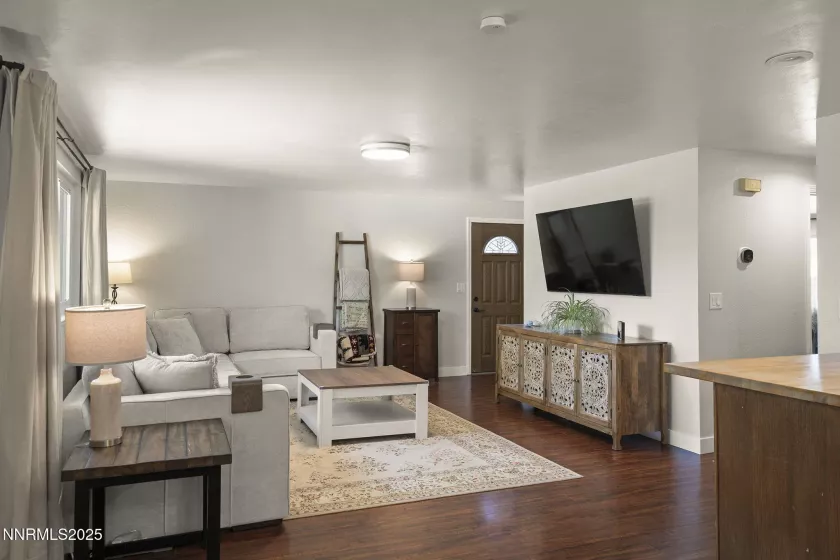 1080 Tudor, Reno, Nevada 89503, 4 Bedrooms Bedrooms, ,3 BathroomsBathrooms,Residential,Residential,Tudor,250053866