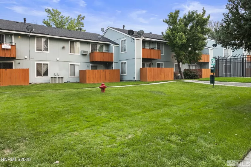 4602 Neil, Reno, Nevada 89502, 2 Bedrooms Bedrooms, ,1 BathroomBathrooms,Residential,Residential,Neil,250053867