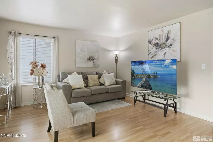 4602 Neil, Reno, Nevada 89502, 2 Bedrooms Bedrooms, ,1 BathroomBathrooms,Residential,Residential,Neil,250053867