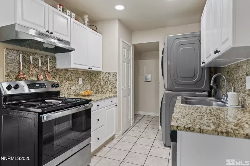 4602 Neil, Reno, Nevada 89502, 2 Bedrooms Bedrooms, ,1 BathroomBathrooms,Residential,Residential,Neil,250053867