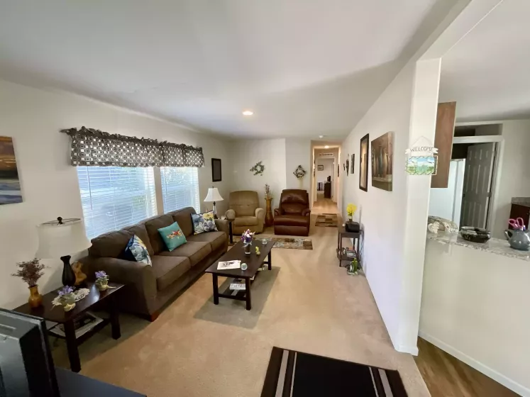 500 W Goldfield Avenue #27, Yerington, Nevada 89447, 2 Bedrooms Bedrooms, 10 Rooms Rooms,2 BathroomsBathrooms,Manufactured,Residential,27,W Goldfield,250053872
