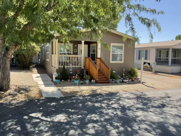 500 W Goldfield Avenue #27, Yerington, Nevada 89447, 2 Bedrooms Bedrooms, 10 Rooms Rooms,2 BathroomsBathrooms,Manufactured,Residential,27,W Goldfield,250053872