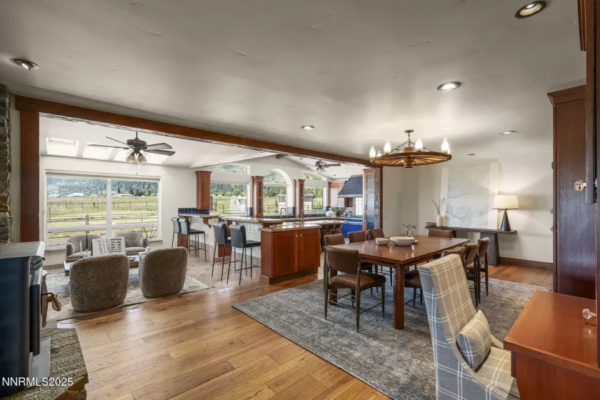 389 Mottsville, Gardnerville, Nevada 89460, 5 Bedrooms Bedrooms, ,5 BathroomsBathrooms,Residential,Residential,Mottsville,250052637