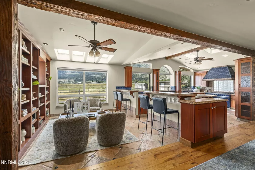 389 Mottsville, Gardnerville, Nevada 89460, 5 Bedrooms Bedrooms, ,5 BathroomsBathrooms,Residential,Residential,Mottsville,250052637