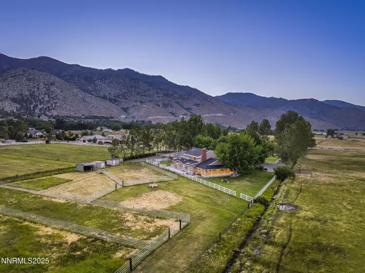 389 Mottsville, Gardnerville, Nevada 89460, 5 Bedrooms Bedrooms, ,5 BathroomsBathrooms,Residential,Residential,Mottsville,250052637