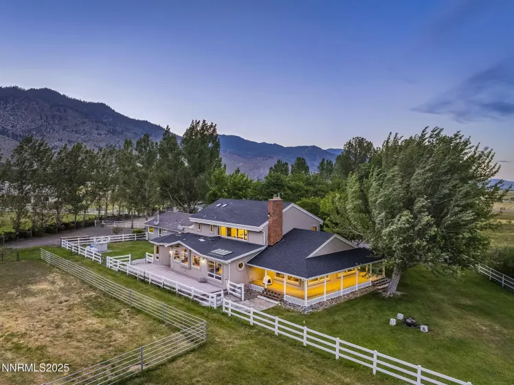 389 Mottsville, Gardnerville, Nevada 89460, 5 Bedrooms Bedrooms, ,5 BathroomsBathrooms,Residential,Residential,Mottsville,250052637