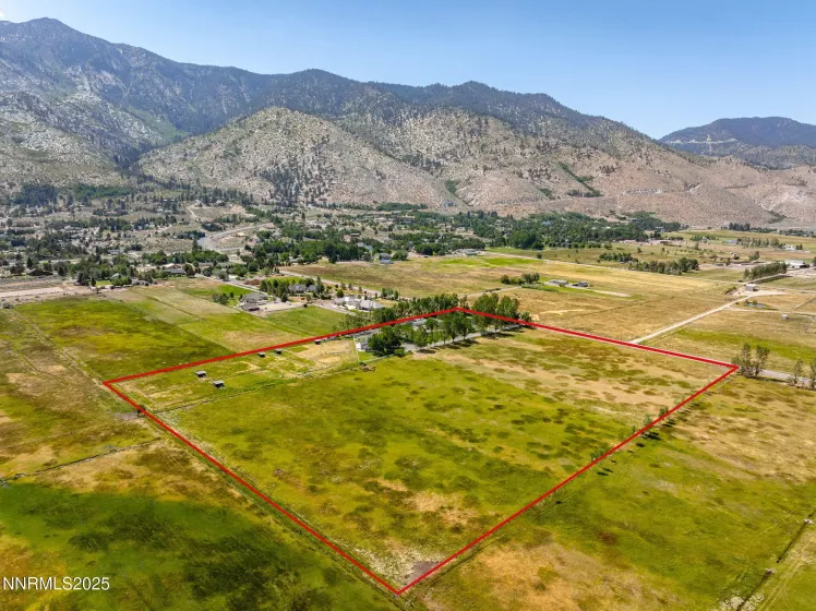 389 Mottsville, Gardnerville, Nevada 89460, 5 Bedrooms Bedrooms, ,5 BathroomsBathrooms,Residential,Residential,Mottsville,250052637