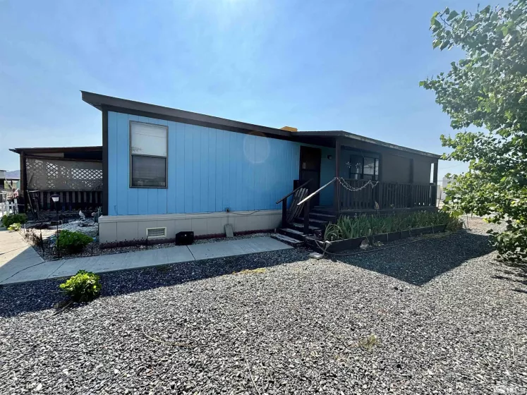 660 Meridian, Lovelock, Nevada 89419, 2 Bedrooms Bedrooms, ,2 BathroomsBathrooms,Residential,Residential,Meridian,240009095