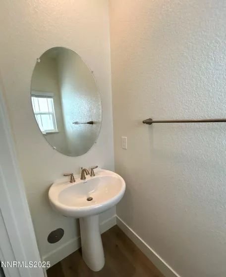 1998 Silicone, Sparks, Nevada 89436, 3 Bedrooms Bedrooms, ,3 BathroomsBathrooms,Residential Lease,Manufactured,Silicone,250053875