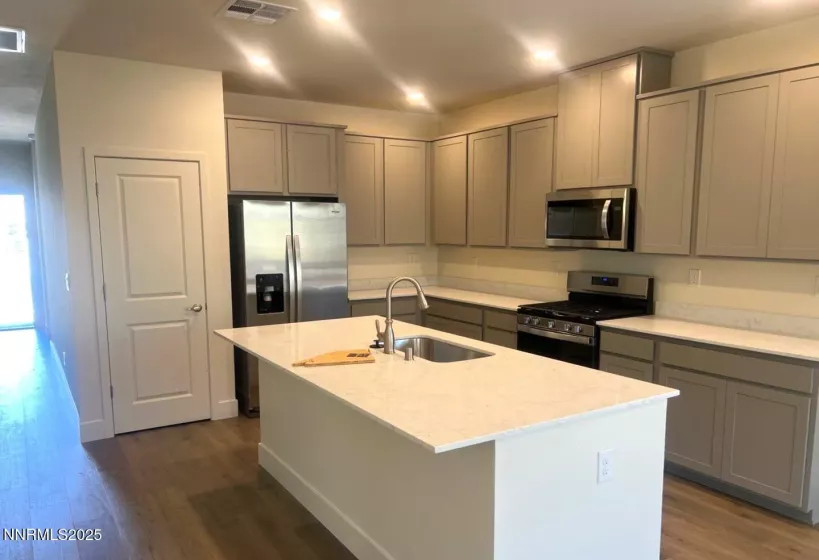 4372 Country Flats, Sparks, Nevada 89436, 4 Bedrooms Bedrooms, ,2 BathroomsBathrooms,Residential Lease,Manufactured,Country Flats,250053891
