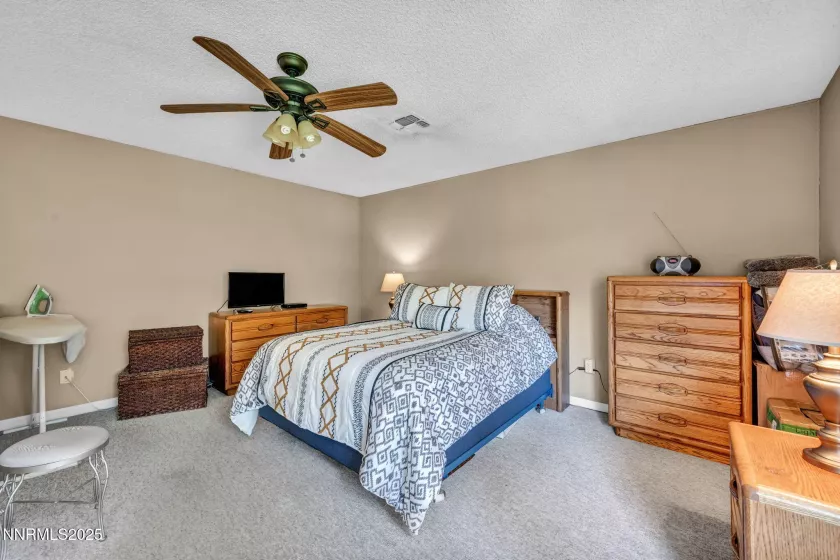 4777 Reggie, Reno, Nevada 89502, 1 Bedroom Bedrooms, ,2 BathroomsBathrooms,Residential,Residential,Reggie,250053895