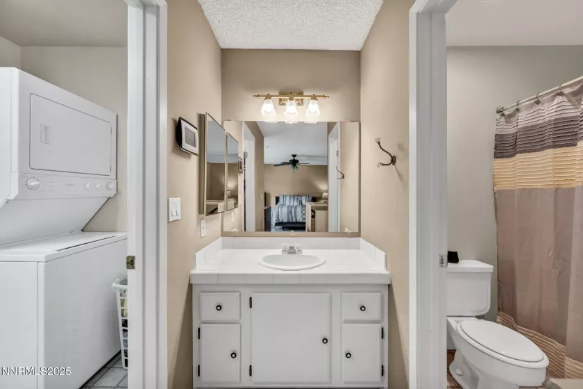 4777 Reggie, Reno, Nevada 89502, 1 Bedroom Bedrooms, ,2 BathroomsBathrooms,Residential,Residential,Reggie,250053895