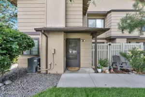 4777 Reggie, Reno, Nevada 89502, 1 Bedroom Bedrooms, ,2 BathroomsBathrooms,Residential,Residential,Reggie,250053895
