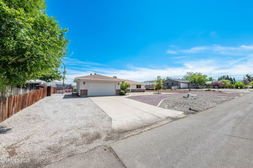 11095 Broken Hill, Reno, Nevada 89511, 3 Bedrooms Bedrooms, ,2 BathroomsBathrooms,Residential,Residential,Broken Hill,250053905