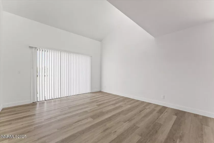 2700 Plumas, Reno, Nevada 89509, 1 Bedroom Bedrooms, ,1 BathroomBathrooms,Residential,Residential,Plumas,250053907