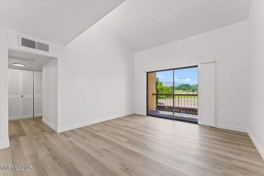 2700 Plumas, Reno, Nevada 89509, 1 Bedroom Bedrooms, ,1 BathroomBathrooms,Residential,Residential,Plumas,250053907