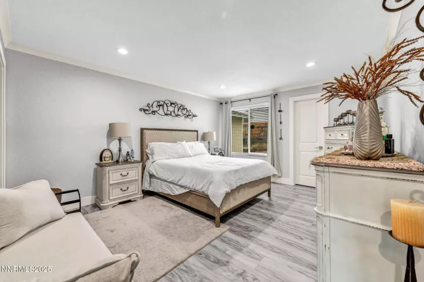 3865 Leonesio, Reno, Nevada 89512, 2 Bedrooms Bedrooms, ,1 BathroomBathrooms,Residential,Residential,Leonesio,250053915