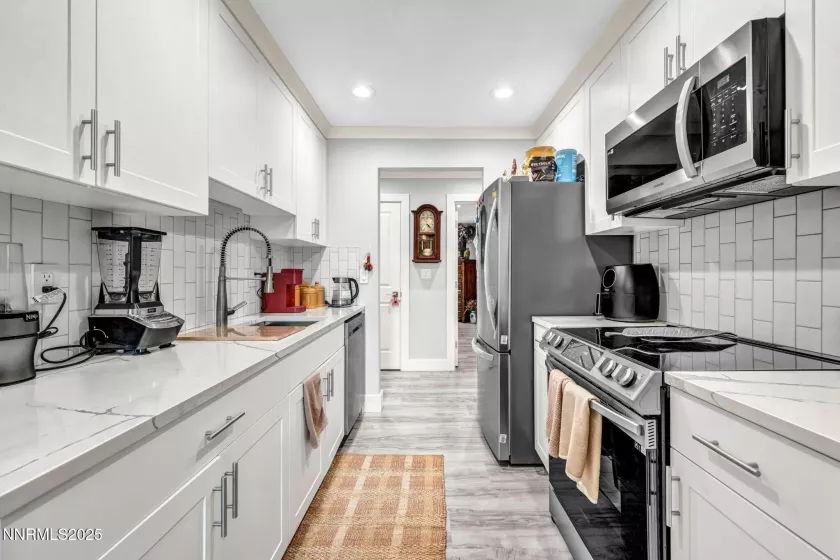 3865 Leonesio, Reno, Nevada 89512, 2 Bedrooms Bedrooms, ,1 BathroomBathrooms,Residential,Residential,Leonesio,250053915