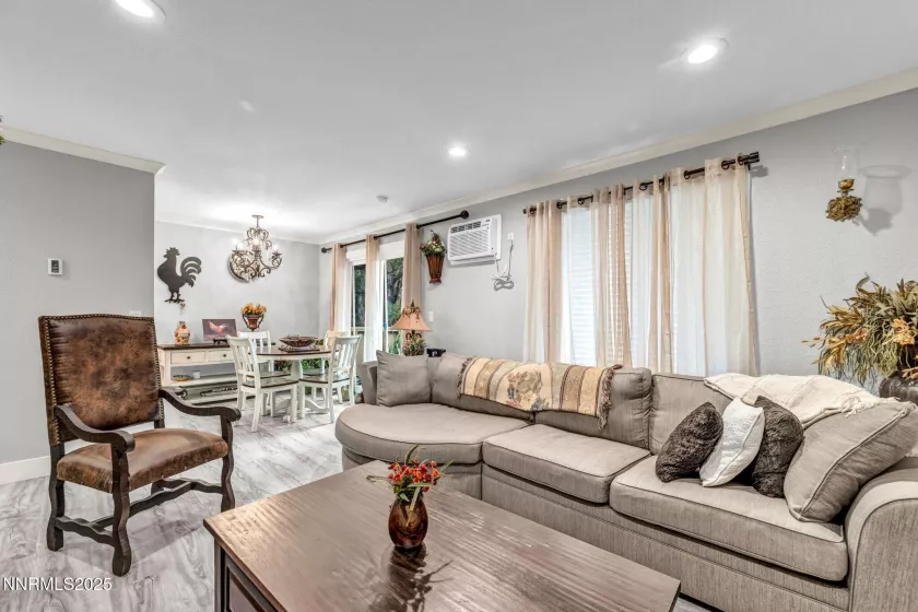 3865 Leonesio, Reno, Nevada 89512, 2 Bedrooms Bedrooms, ,1 BathroomBathrooms,Residential,Residential,Leonesio,250053915