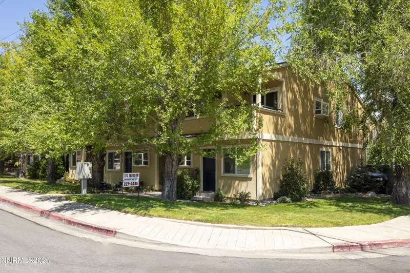3090 Plumas, Reno, Nevada 89509, ,Residential Income,Residential,Plumas,250053917